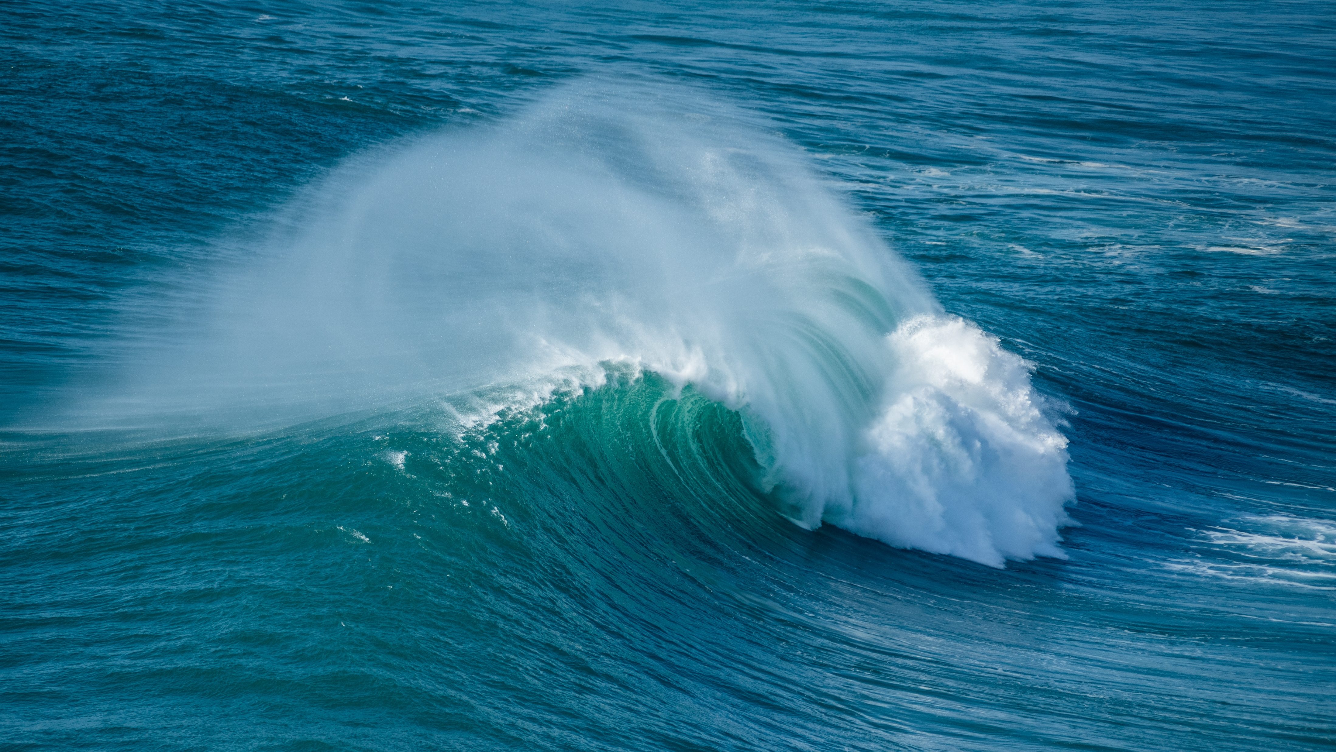 Vague ocean puissance houlomotrice